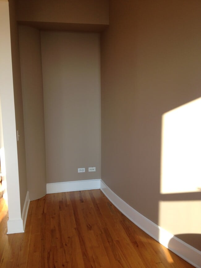 Photo - 165 N Canal St Unit 1301