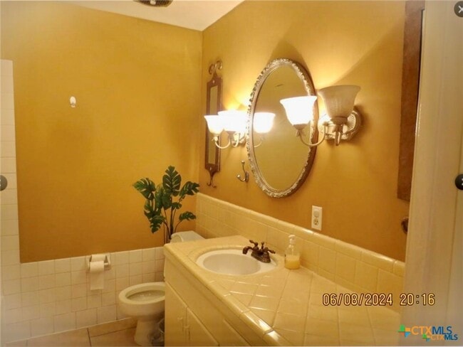 Photo - 205 Avalon Dr