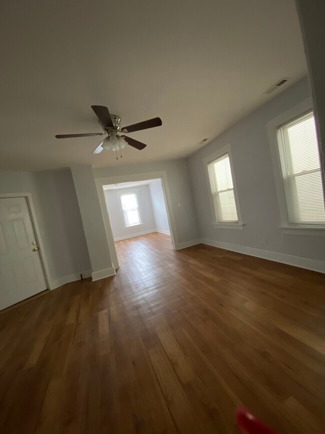 Photo - 1026 W 20th Pl Unit 1R