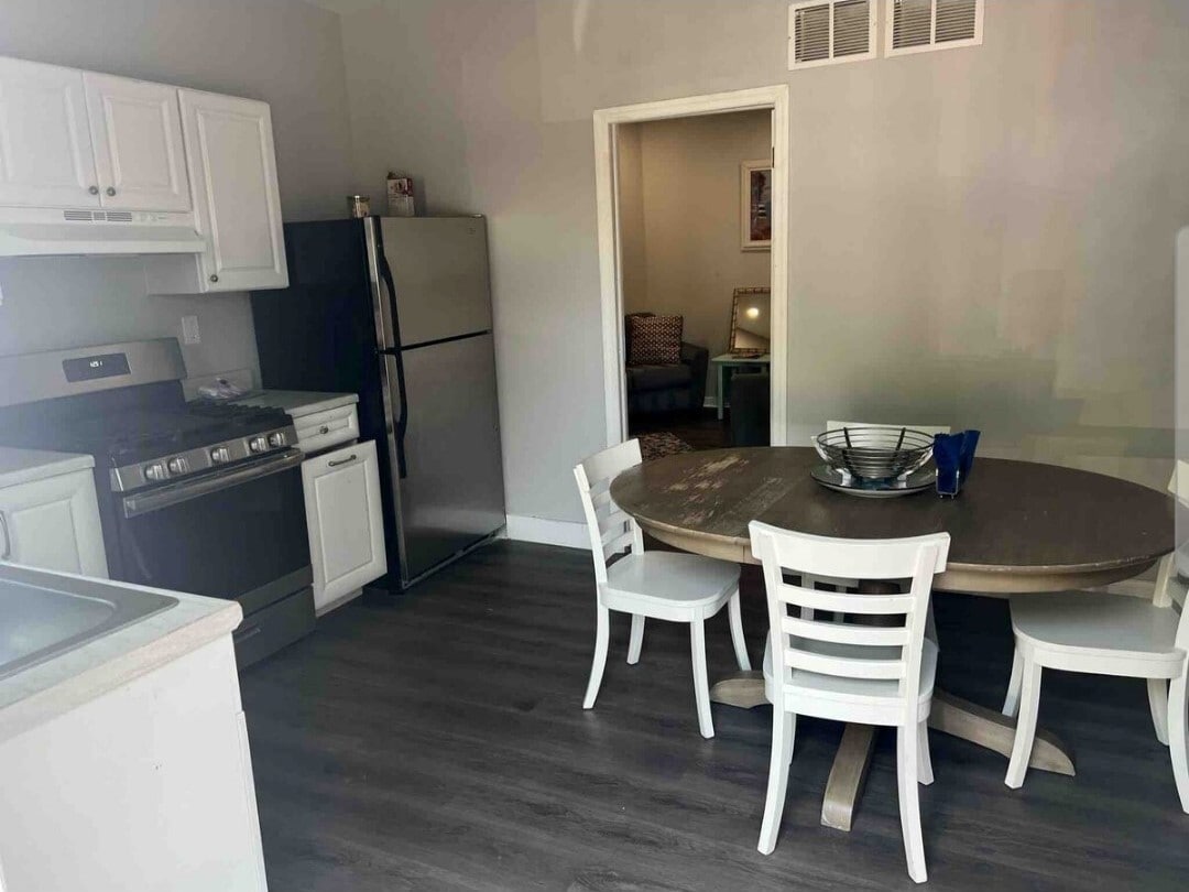 Photo - 153 Pavilion Ave