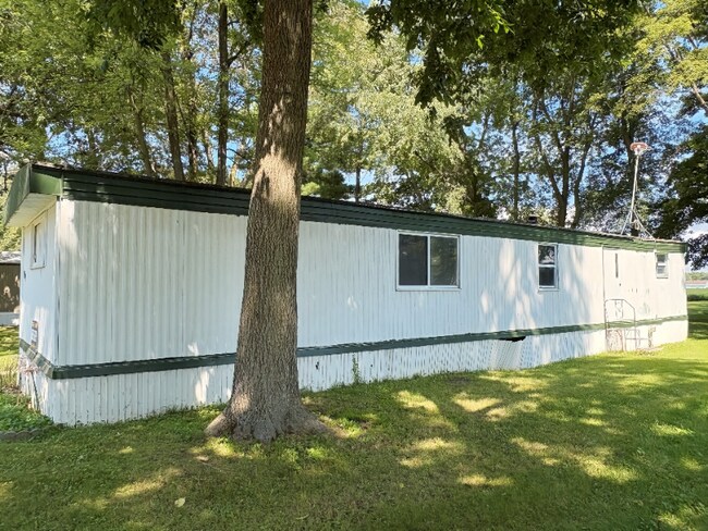 Photo - 1100 W Locust St