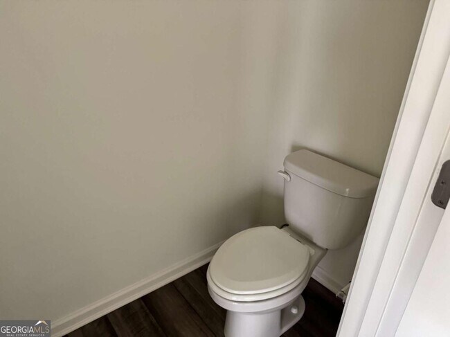 Photo - 1051 Paddington Dr