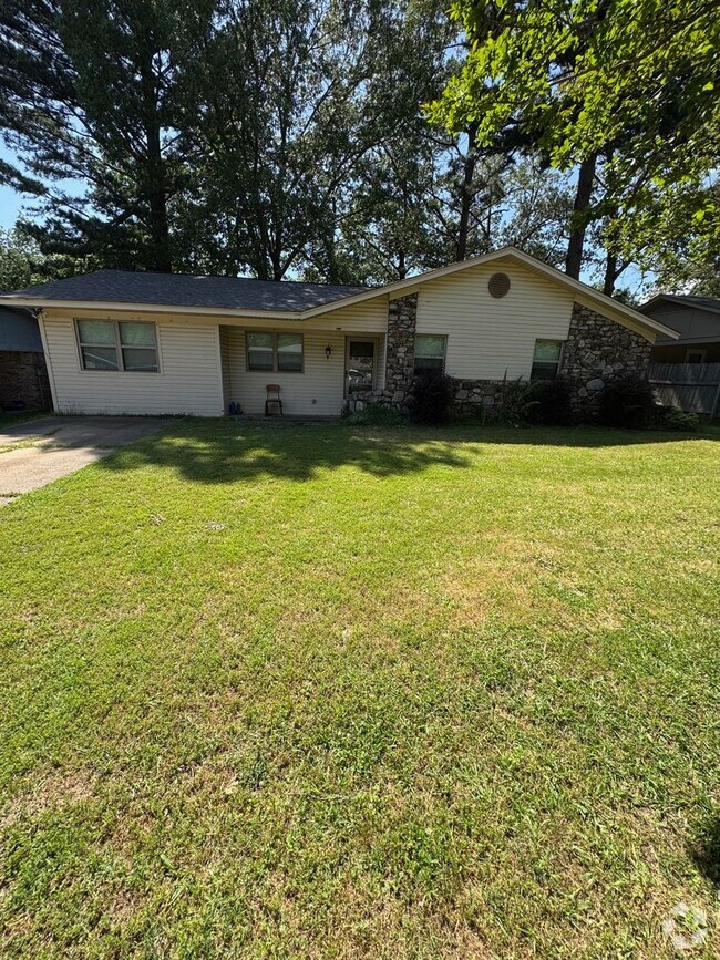 Building Photo - 3511 Vicki Dr Rental