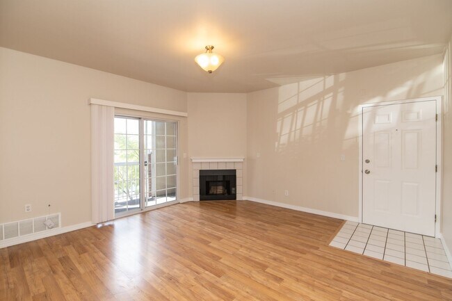 Photo - 150 S 800 E