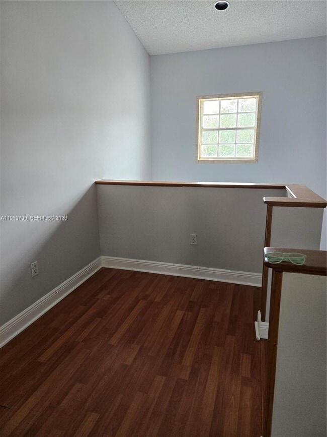 Photo - 14611 Balgowan Rd Unit 204-1