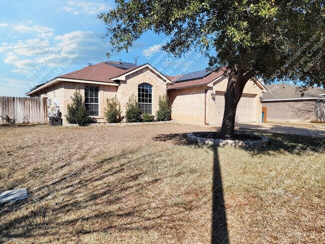Photo - 3 br, 2 bath House - 1410 Sherry Dr