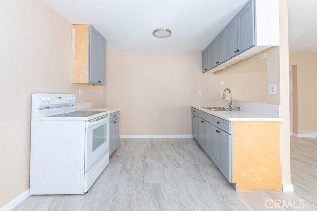 Photo - 426 E Hullett St