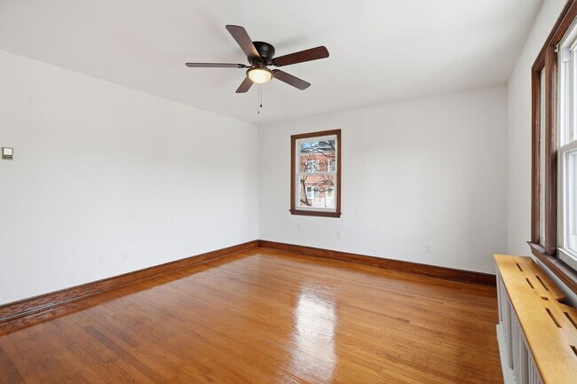 Photo - 4026 9th St NE Unidad #4