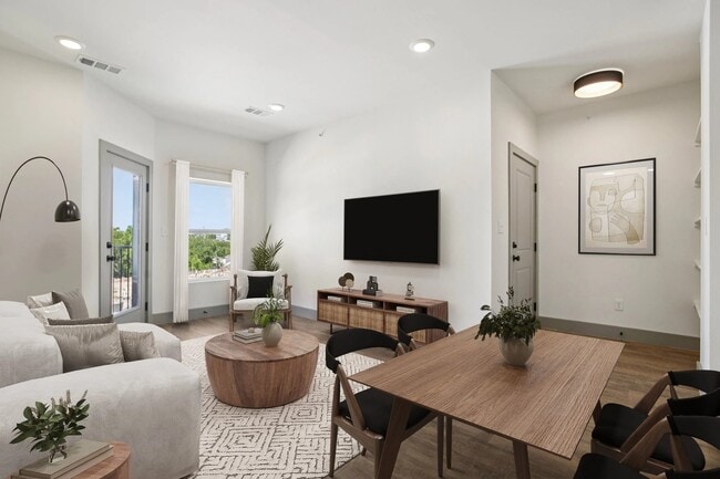 Photo - 2450 Wickersham Ln