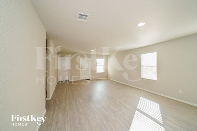 Photo - 10783 Prusiner Dr