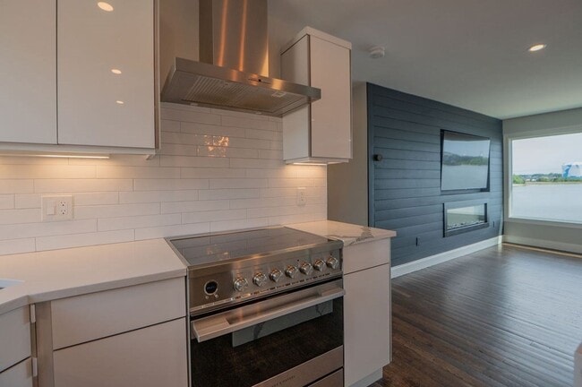 Photo - 82 Webb St Unit 2L