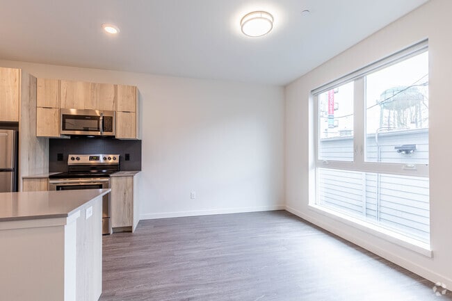 1BR, 1BA - 441SF