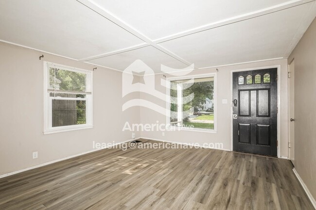 1202 McKinley Ave