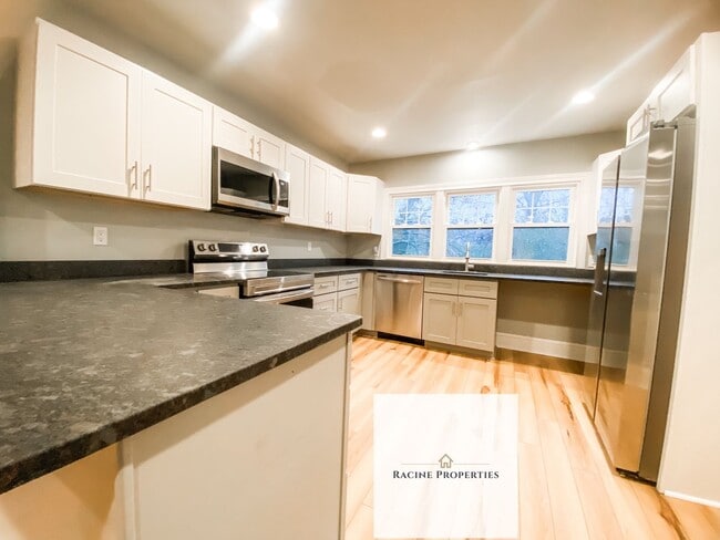 Photo - Newly Renovated Home in Taylors, SC!