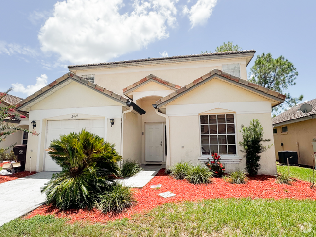 Building Photo - 2423 St Augustine Blvd Rental