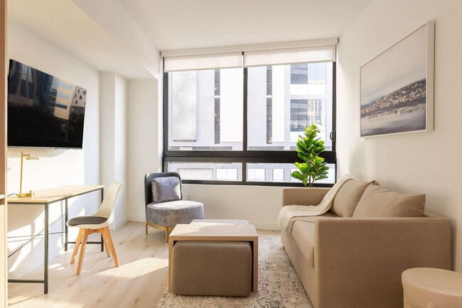 Building Photo - 225 N Miami Ave Unit SI ID1515066P
