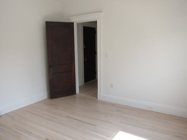 Photo - 15 Park Unit 28