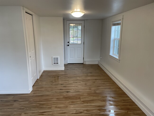 Photo - 220 Ruby Ave