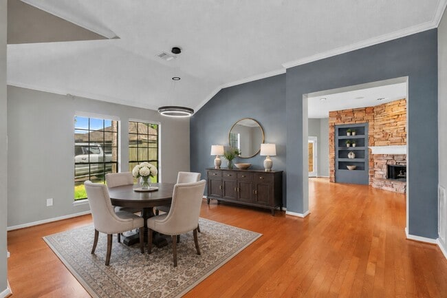 Photo - 13931 Carrington Ln