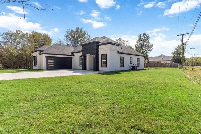 Photo - 103 Kawainui Ln