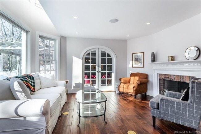 Photo - 104 Lower Church Hill Rd