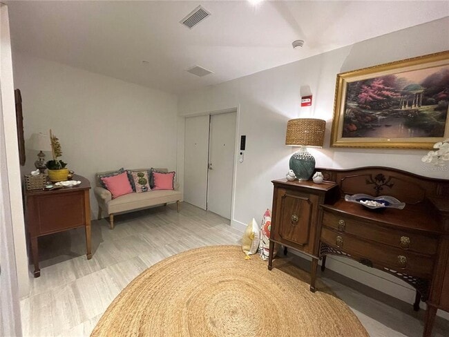 Photo - 2912 W Santiago St Unit 904