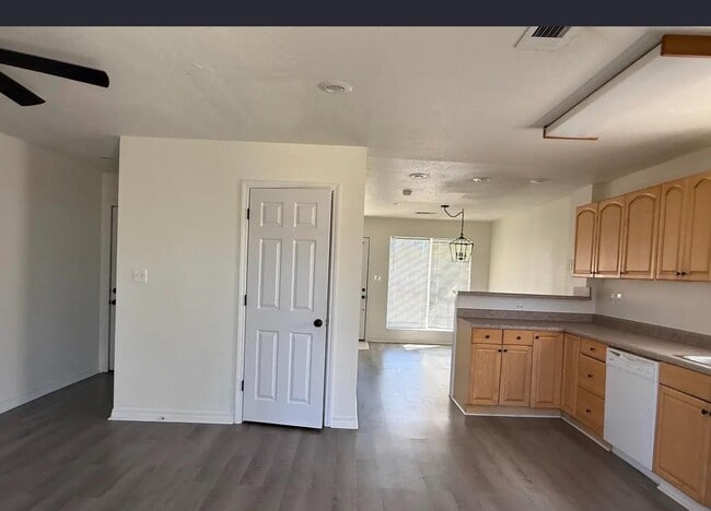 Photo - 4709 Gibson Rd