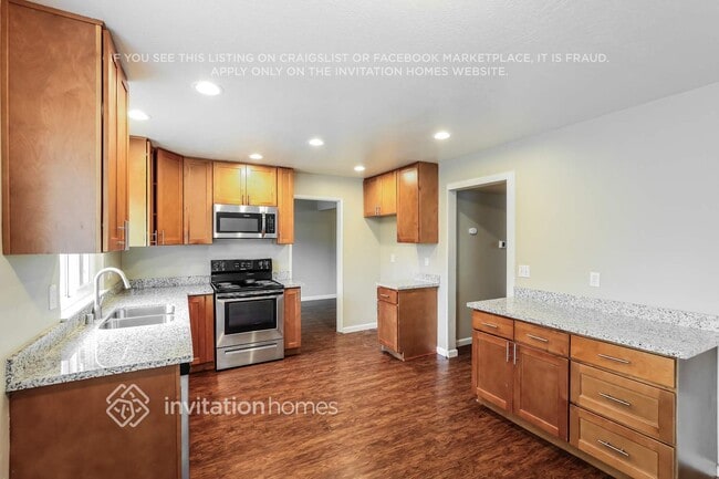 Photo - 1870 Woodglen Ln