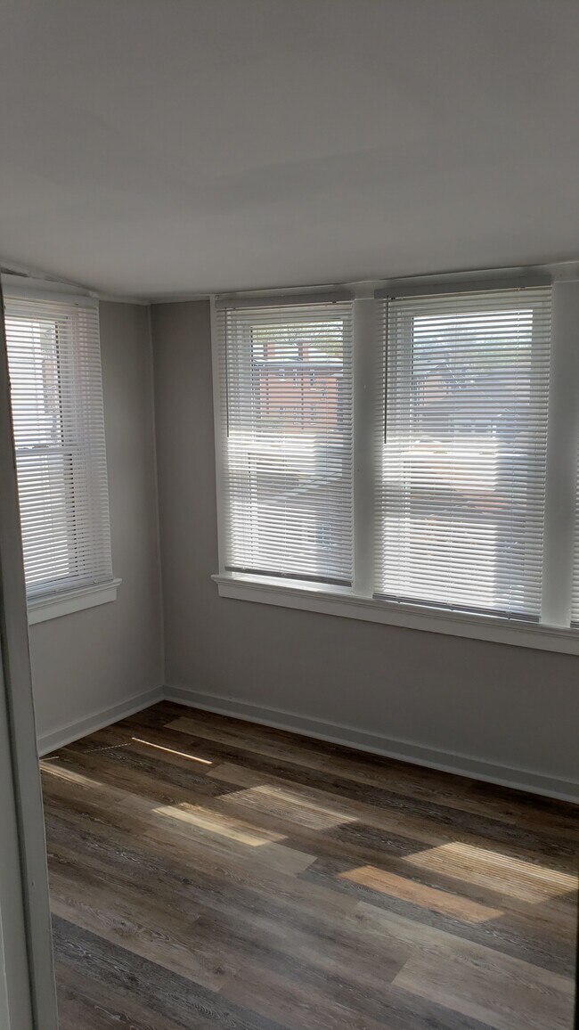 Photo - 5448 Rhodes Ave Unidad 5448A