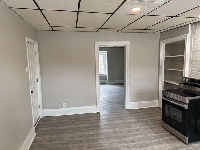 Photo - 1932 Lowrie St Unit 1932 Lowrie St 3