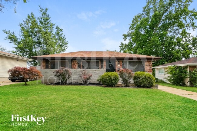 Building Photo - 170 Calbreath Ct