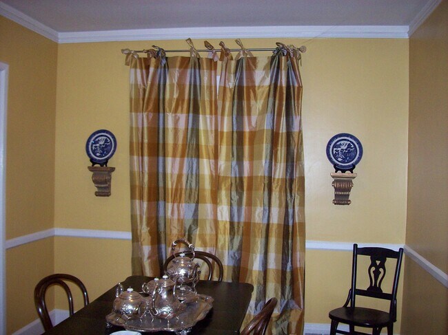 Photo - Cleveland Park - University Ridge Condo- 2 Bedroom 1 Bath