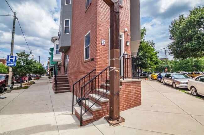 Photo - 3 br, 2 bath Triplex - 3842 LANCASTER AVE ... Unidad C