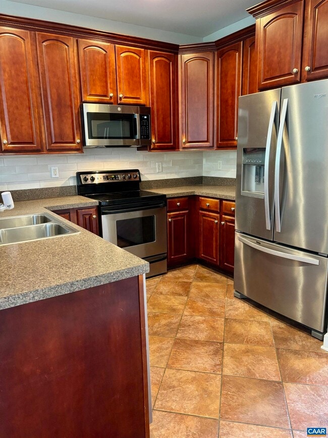 1270 Chatham Ridge