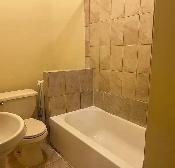 Photo - 431 Amboy Ave