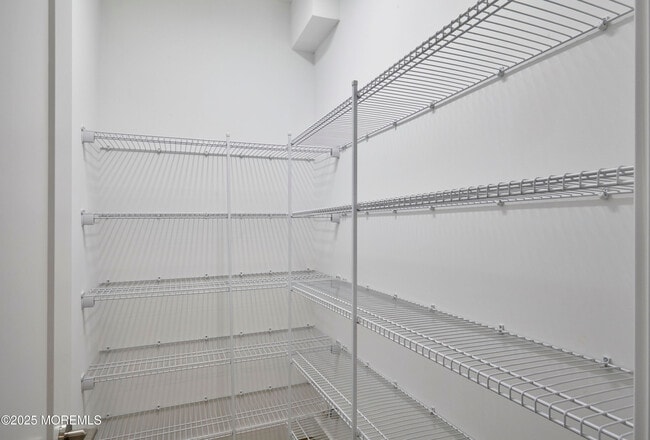 Photo - 52 Colfax St