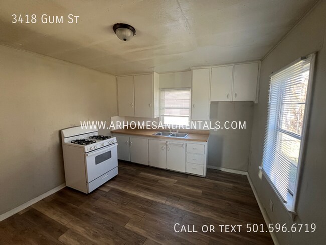 Photo - 3418 Gum St
