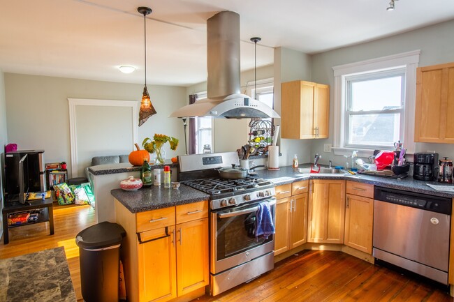 Photo - 5 Belmont Sq Unit 3