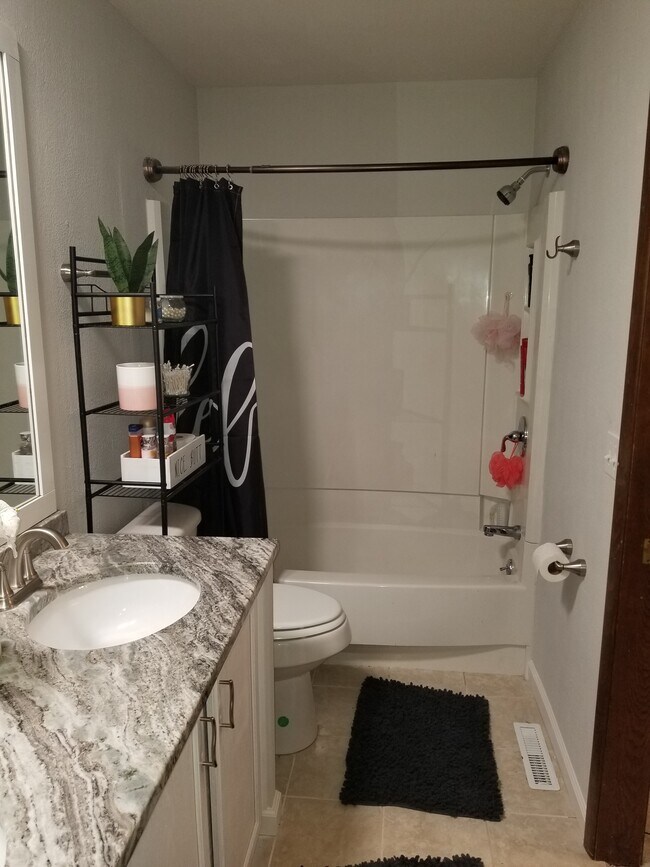 Photo - 4805 Whiteford Rd