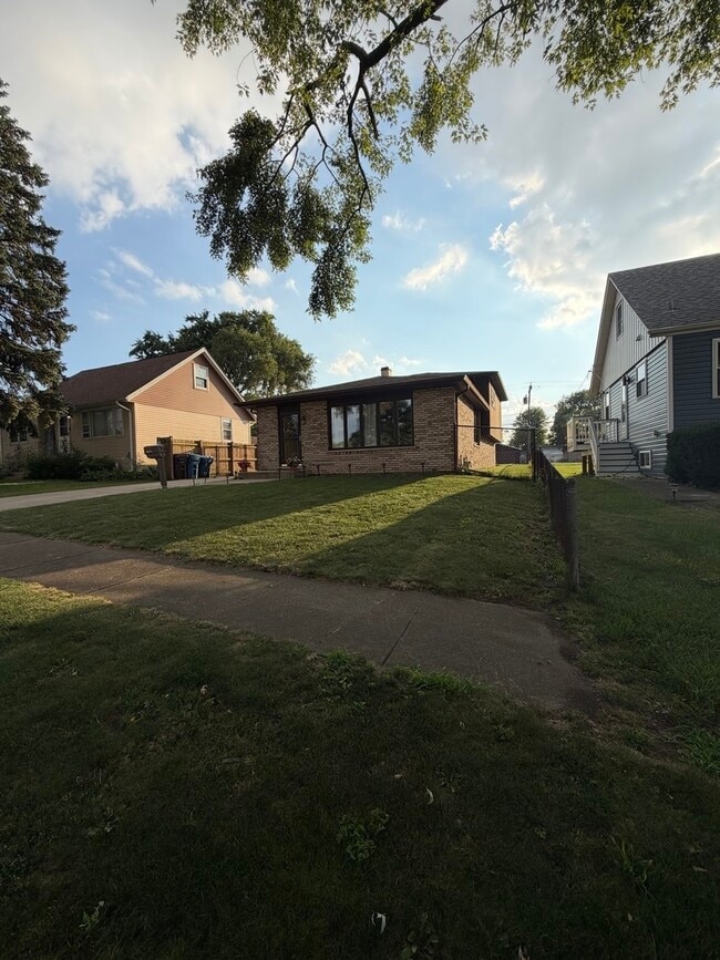 Photo - 11646 S Kedvale Ave