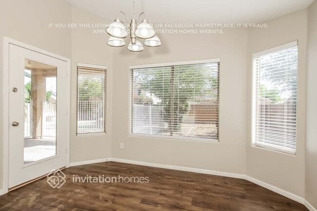 Photo - 3352 E Chickadee Rd