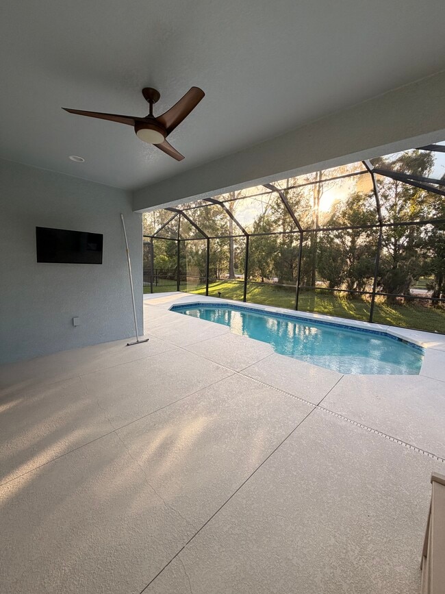 Photo - 4325 Renwick Dr