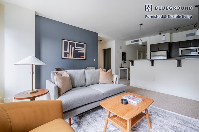 Photo - 10351 NE 10th St Unidad SI FL11-ID977