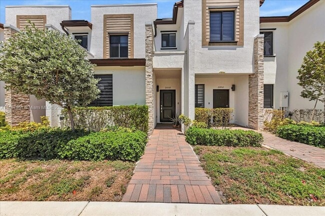 Photo - 21059 NE 8th Ave Townhome