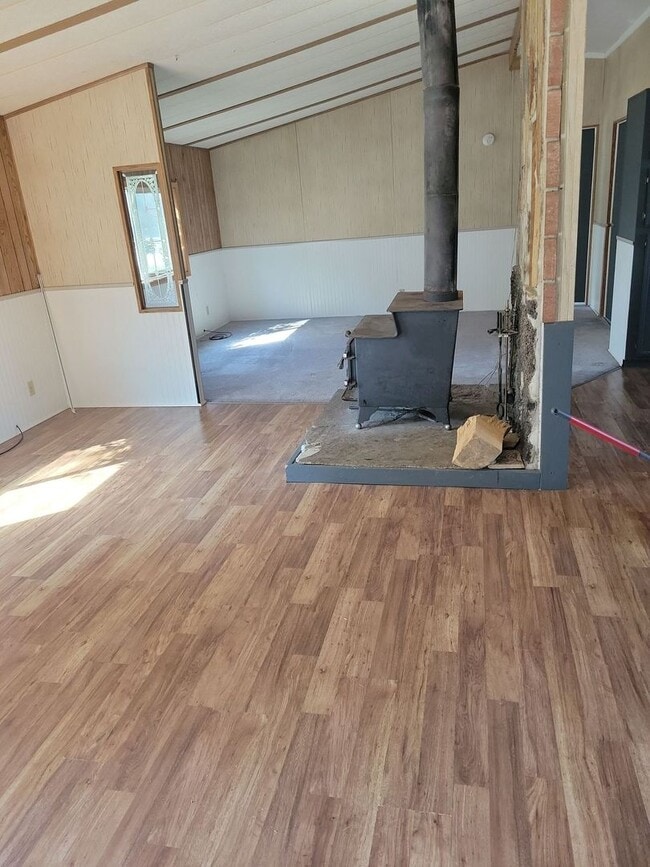Photo - 4 bedroom, 2 bathroom house for rent in Richfield, ID