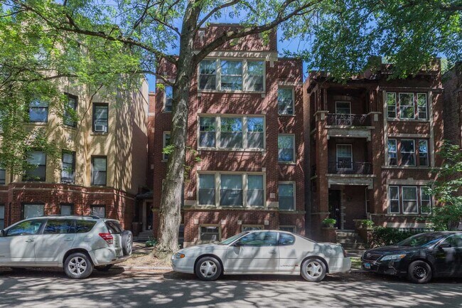 Photo - 5429 S. Woodlawn Avenue