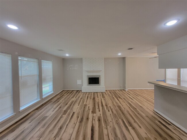 Photo - 20918 Park Pine Ln