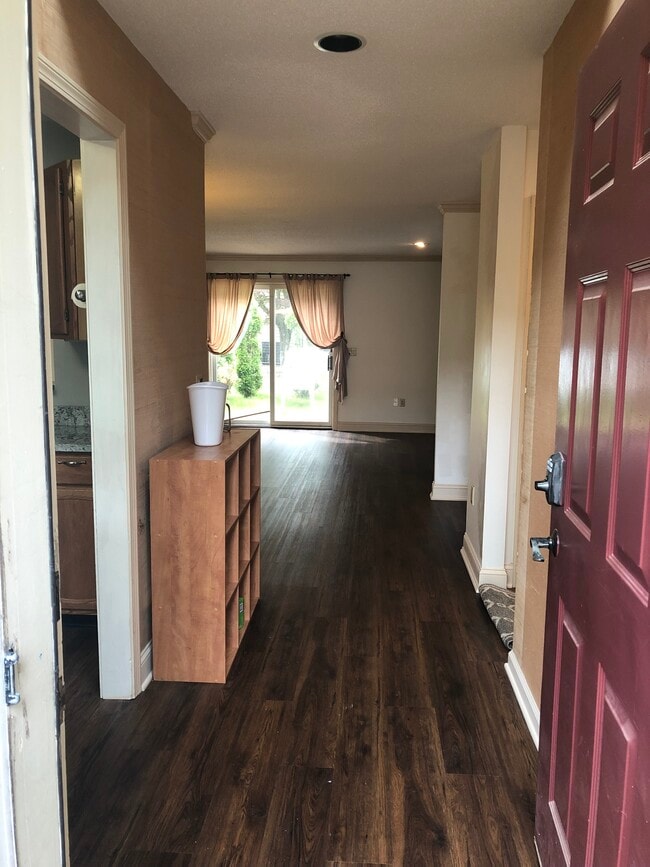 Entrada - 120 Courtyard Ln Unidad 120