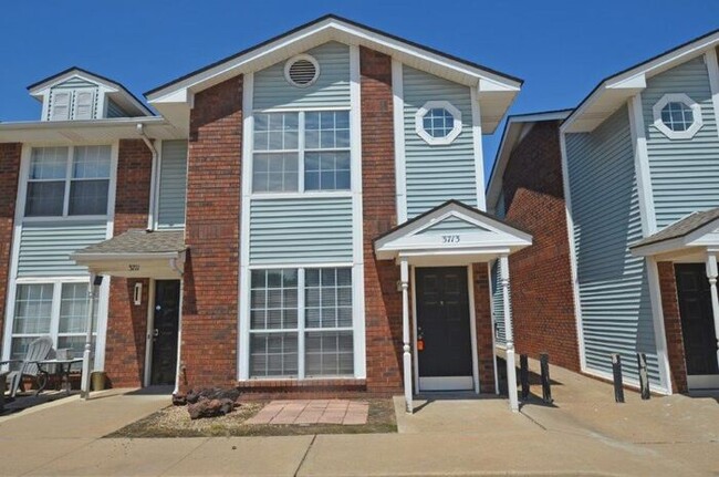 2 BED 1.5 BATH TOWNHOUSE WARR ACRES/BETHANY - 2 BED 1.5 BATH TOWNHOUSE WARR ACRES/BETHANY