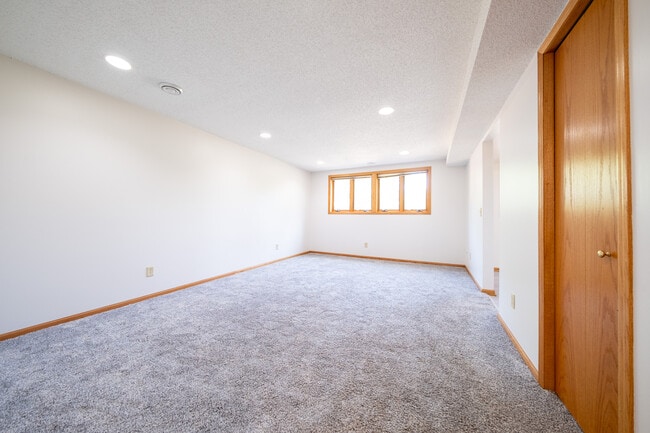 Photo - 2837 County Rd H2